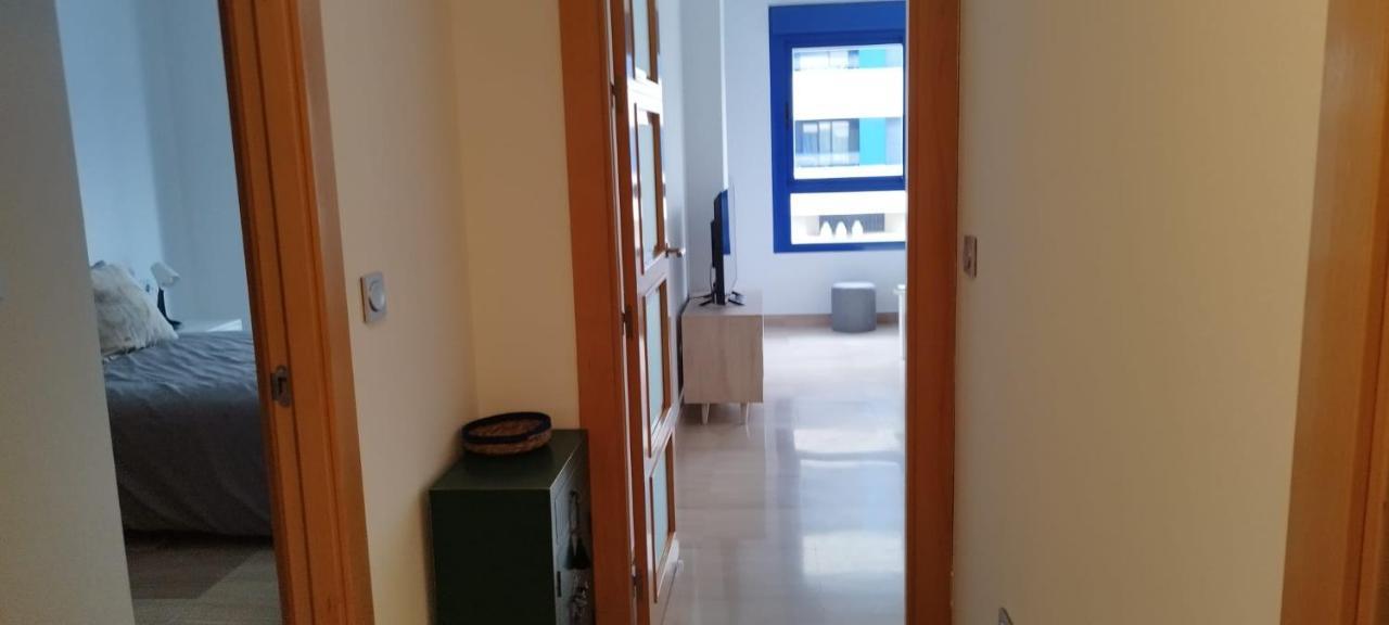Frente Al Mar Apartment Malaga Bagian luar foto