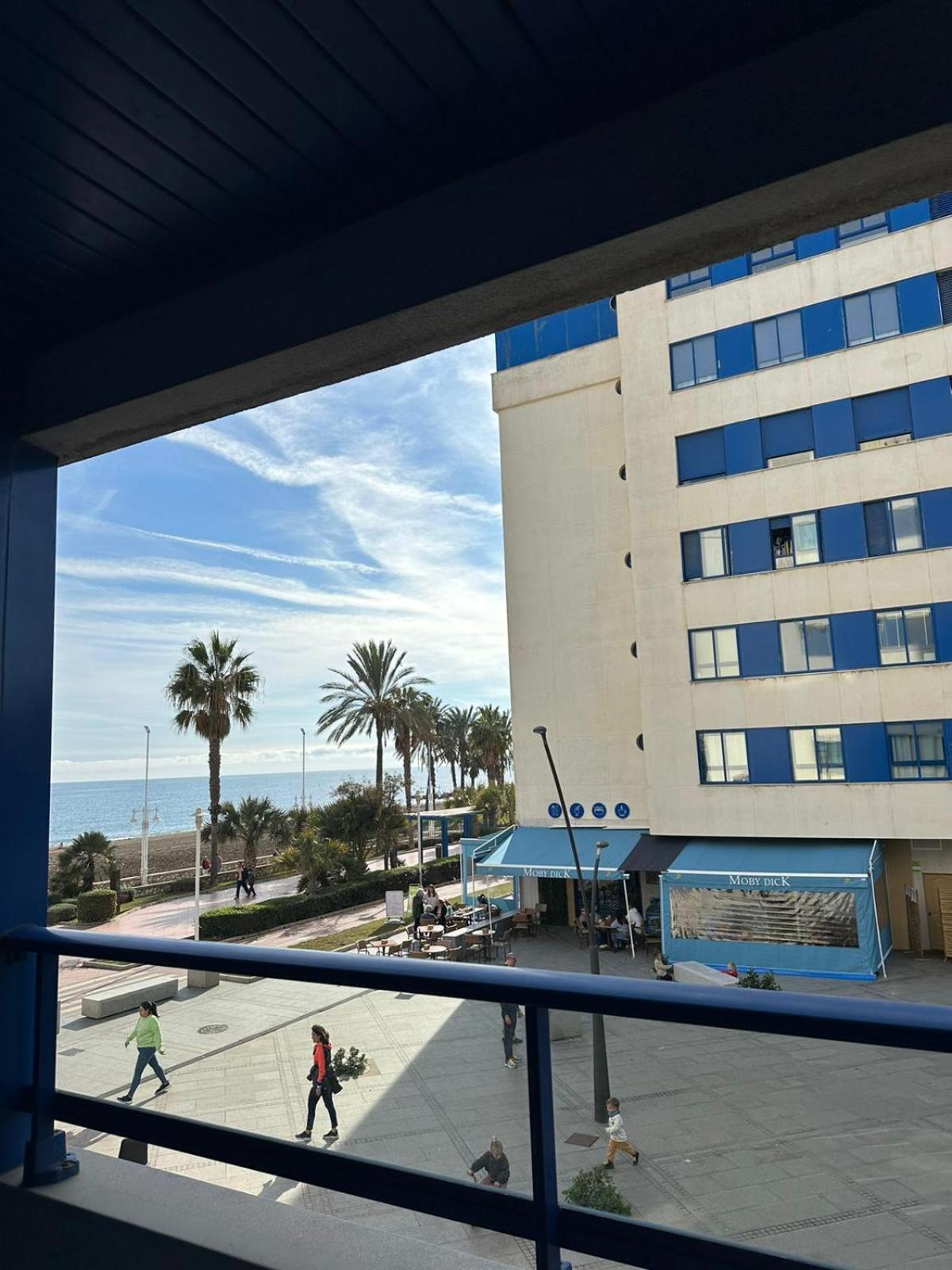 Frente Al Mar Apartment Malaga Bagian luar foto